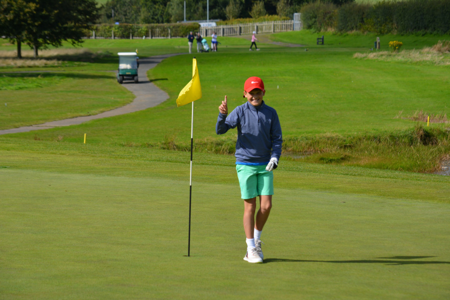 James Reynolds make hole in one at U.S. Kids North Ireland Fall Tour event at Foyle Golf Centre